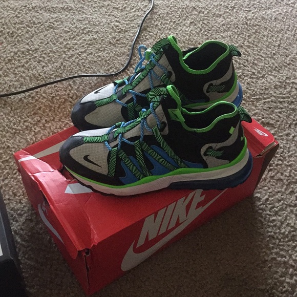 Wore once - Picture 1 of 1